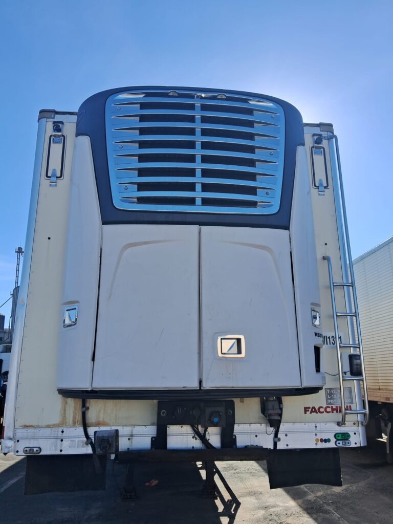 Frigorifica Facchini 3 eixos Ano 2018/2019